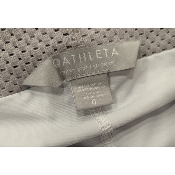 Athleta Trekkie Crest 2 in 1 Shortie in Grey Size 0 - Picture 4 of 8